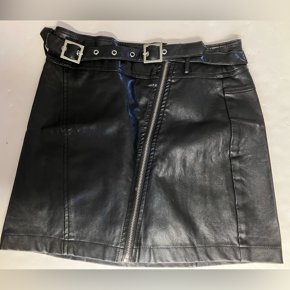 Women’s Faux Leather Mini Skirt, Small, Black/Chrome, Moto/Gothic/Street